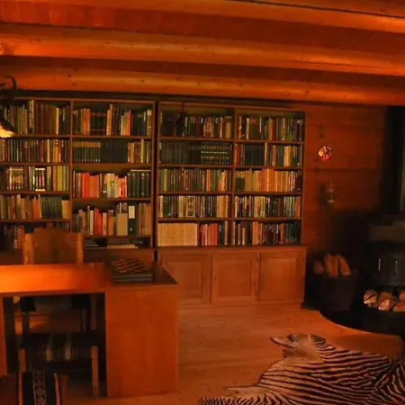 Unique Log In Quiet Forest Semesterbostad *